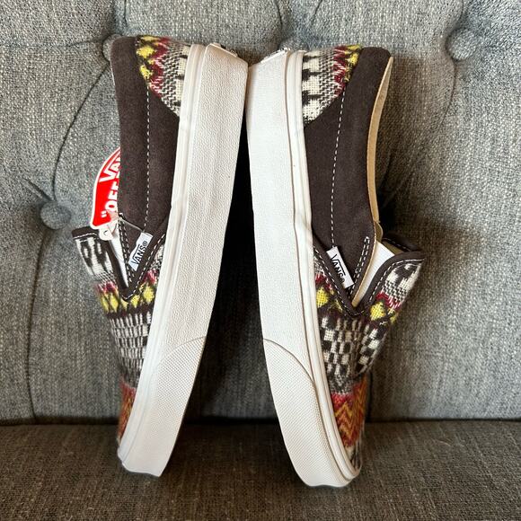 NEW Vans Womens Classic Slip On Fair Isle Brown White Low Print Sneaker Shoes 6 - Picture 8 of 11